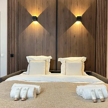 Le Marais - Deluxe For 4 *